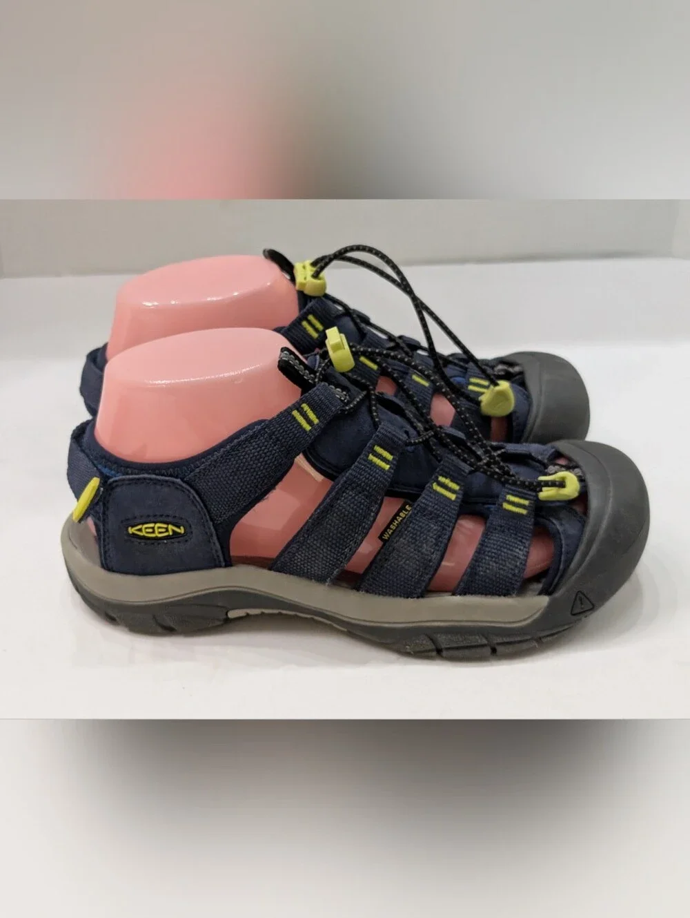 KEEN Kid's Boy's 5 Newport Boundless Water Shoes Sandals D1